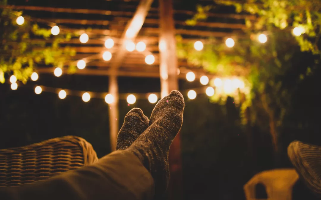 How To Make Your Backyard Cozy This Fall